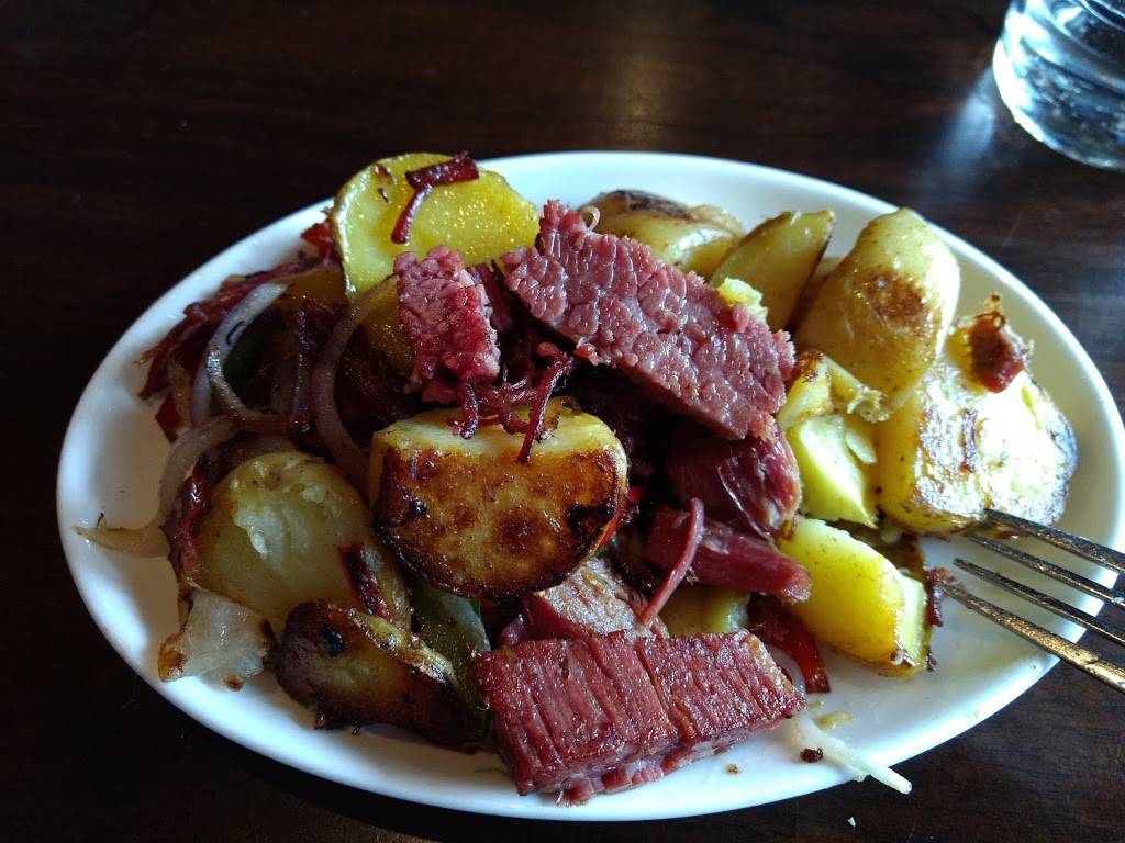 Blackmoor Bar and Kitchen | restaurant | 1 Chelsea St, Charlestown, MA 02129, USA | 6175808166 OR +1 617-580-8166