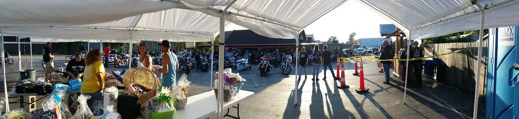 Sugar Shack Saloon | restaurant | 5560 S Brookville Rd, Indianapolis, IN 46219, USA | 3173566351 OR +1 317-356-6351