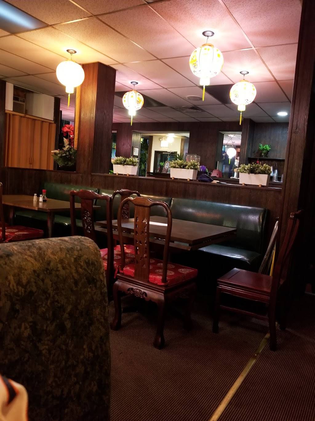 Lees Chop Suey | meal delivery | 2415 W Diversey Ave, Chicago, IL 60647, USA | 7733427050 OR +1 773-342-7050