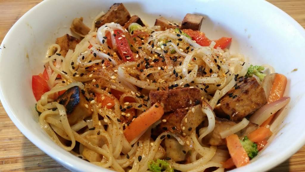 Noodles and Company | restaurant | 2727 W 75th St, Naperville, IL 60540, USA | 6307182063 OR +1 630-718-2063