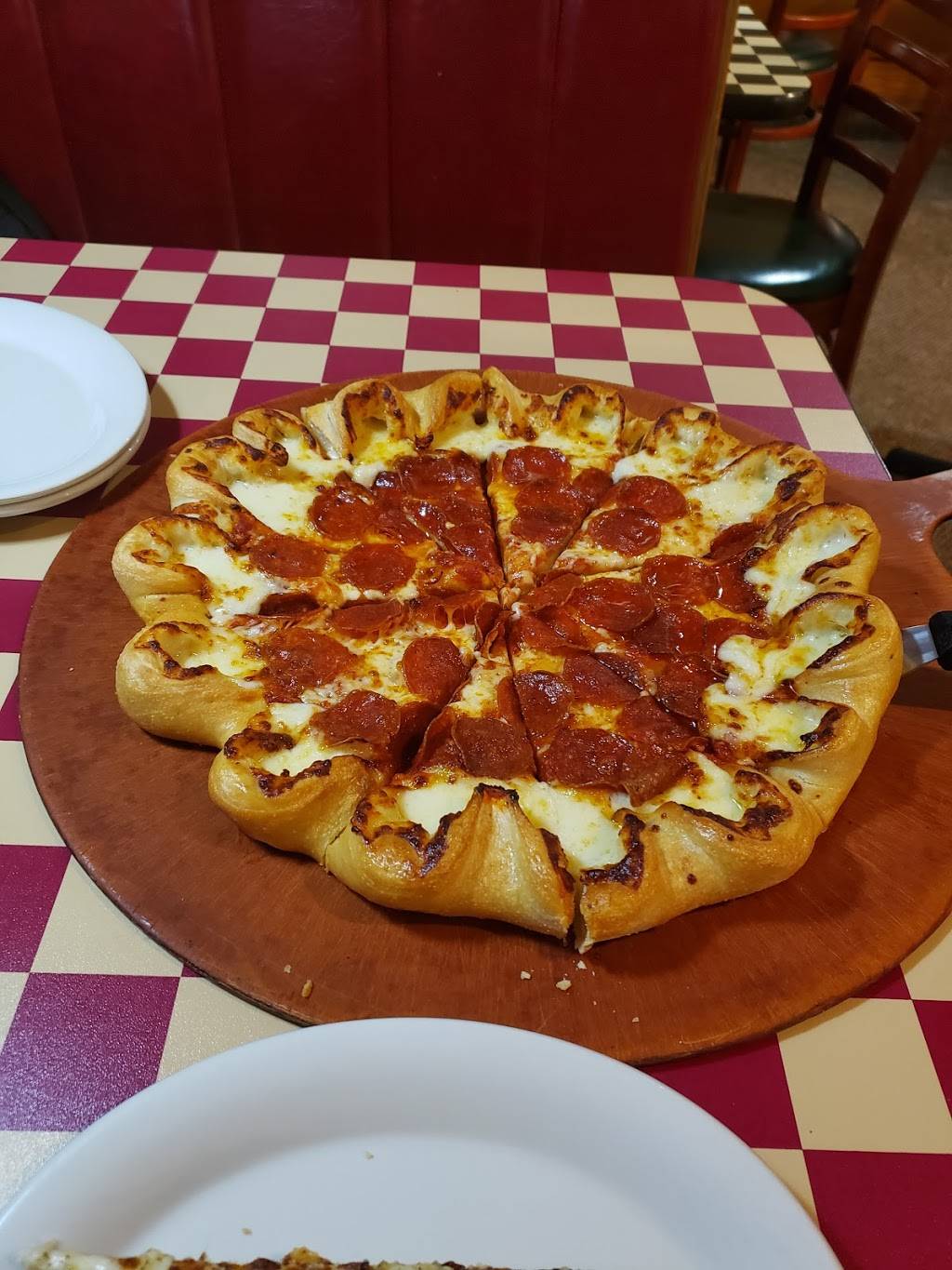 Pizza Hut | restaurant | 1397 W Lane Ave, Columbus, OH 43221, USA | 6144818035 OR +1 614-481-8035