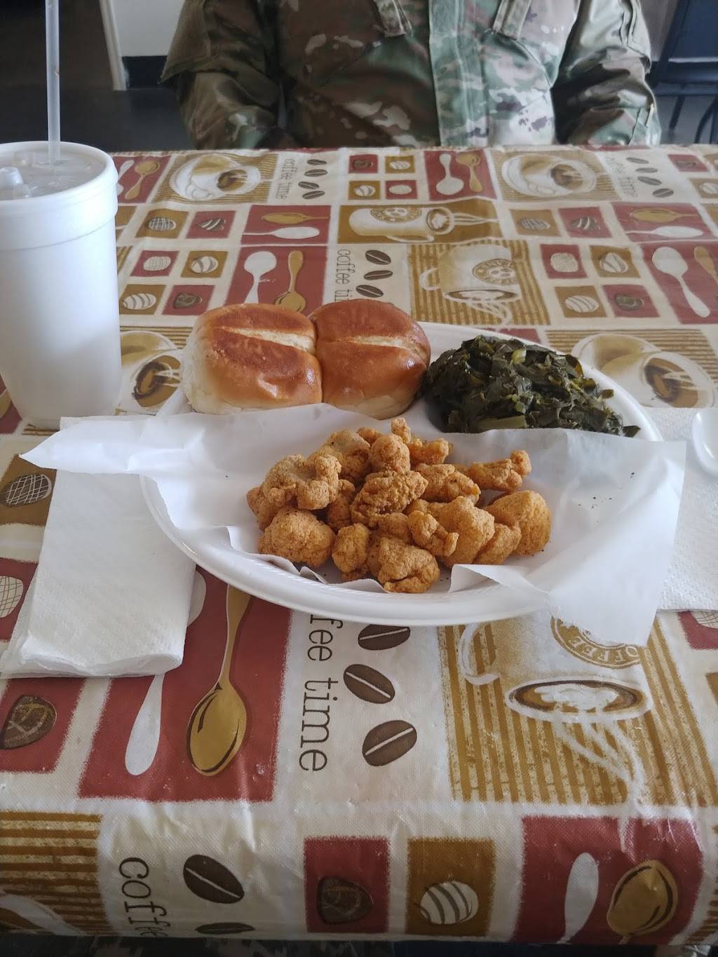 SOUTHERN PRIDE TAKE OUT & CATERING | meal takeaway | 3037 Jet Wing Dr, Colorado Springs, CO 80916, USA | 7193911890 OR +1 719-391-1890