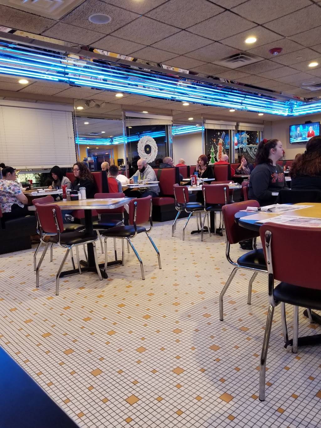 EMPIRE DINER AND RESTAURANT | restaurant | 297 Crescent Blvd, Brooklawn, NJ 08030, USA | 8564326630 OR +1 856-432-6630