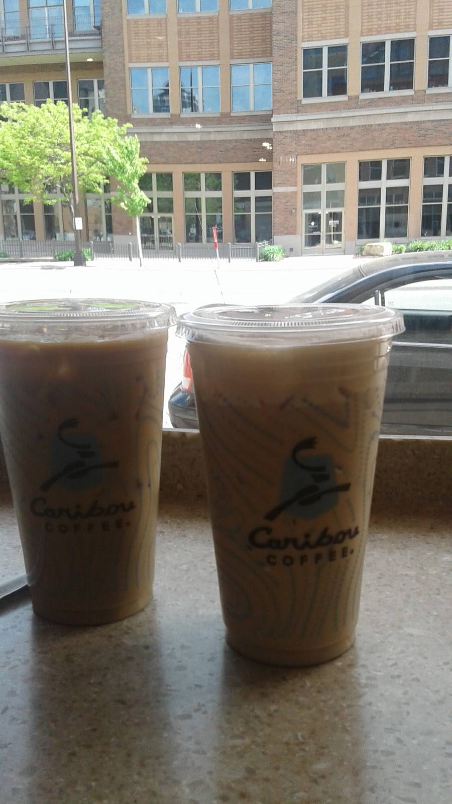 Caribou Coffee | cafe | 509 S Washington Ave, Minneapolis, MN 55415, USA | 6123328255 OR +1 612-332-8255