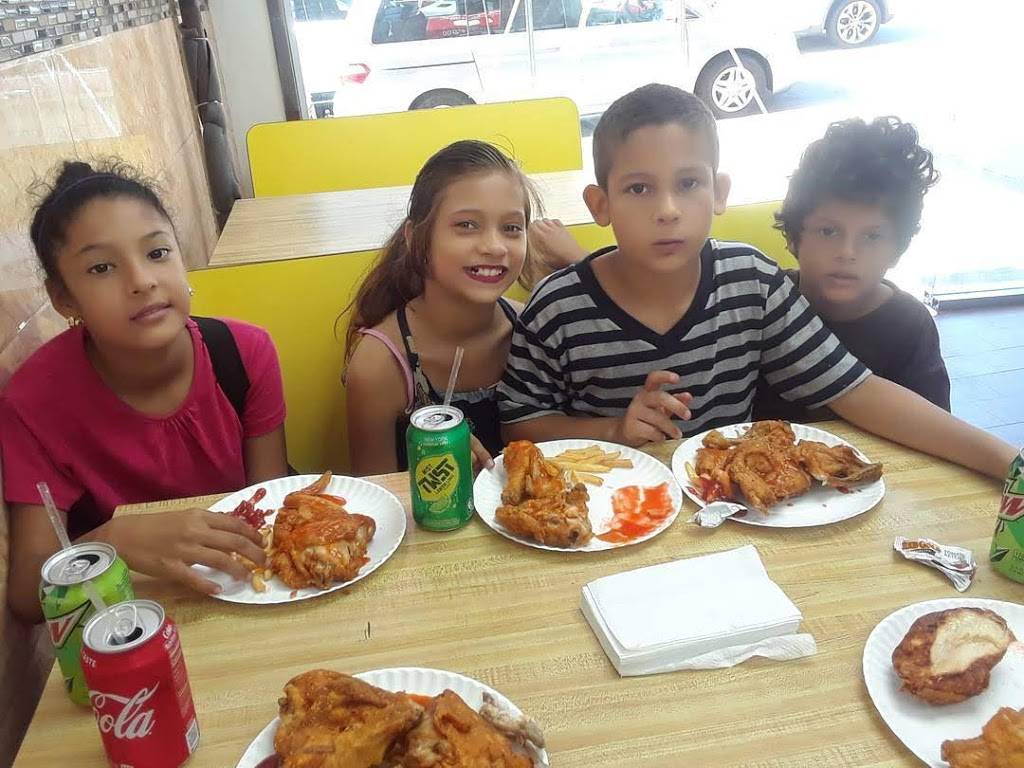 Kennedy fried chicken | restaurant | 381 Bedford Park Blvd, Bronx, NY 10458, USA | 7185626262 OR +1 718-562-6262