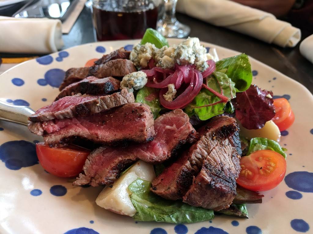 The Savoy Brasserie | restaurant | 334 Richmond Rd, Ottawa, ON K1Z 5C7, Canada | 6136861903 OR +1 613-686-1903