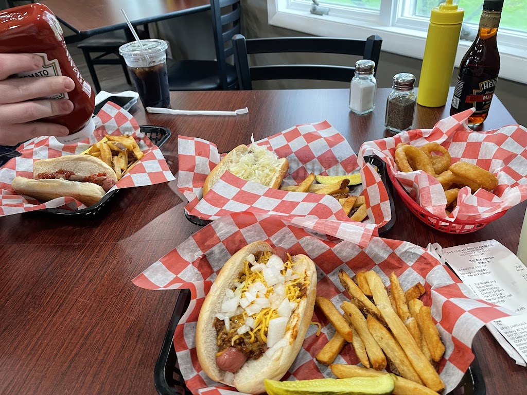 The Dog House | restaurant | 170 Pearl Rd, Brunswick, OH 44212, USA | 3307413471 OR +1 330-741-3471