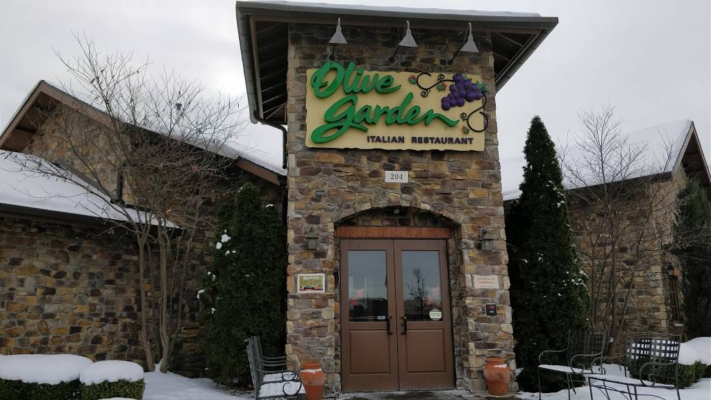 Olive Garden Italian Restaurant | meal takeaway | 204 High Point Drive, Victor, NY 14564, USA | 5852232040 OR +1 585-223-2040