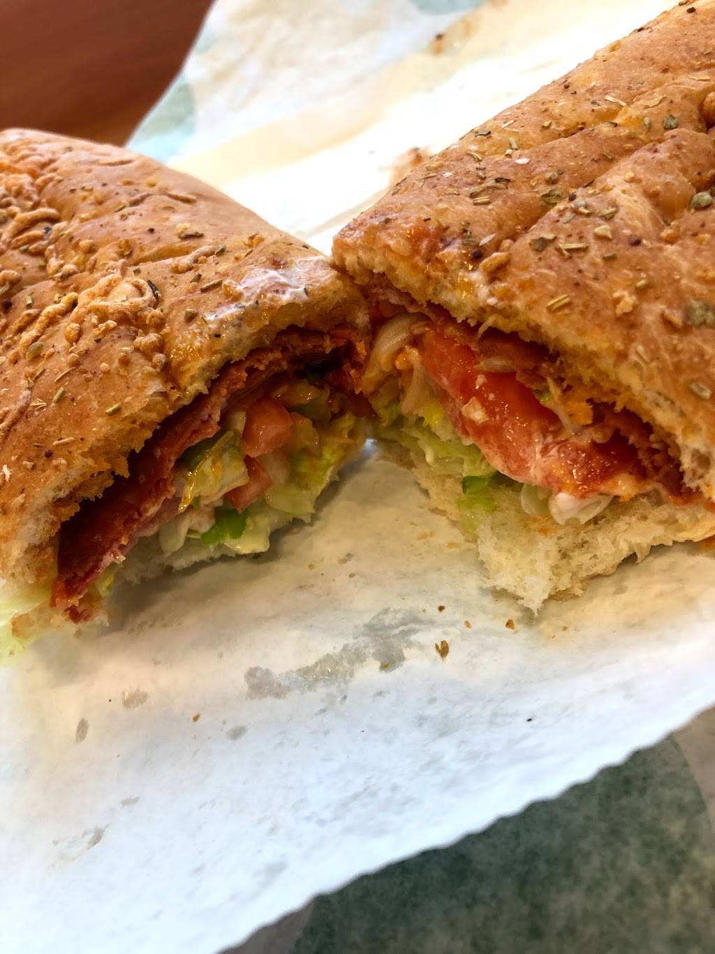 Subway | restaurant | Dongate Plaza, 751 Don Mills Rd Unit 1, North York, ON M3C 1S3, Canada | 4164225333 OR +1 416-422-5333