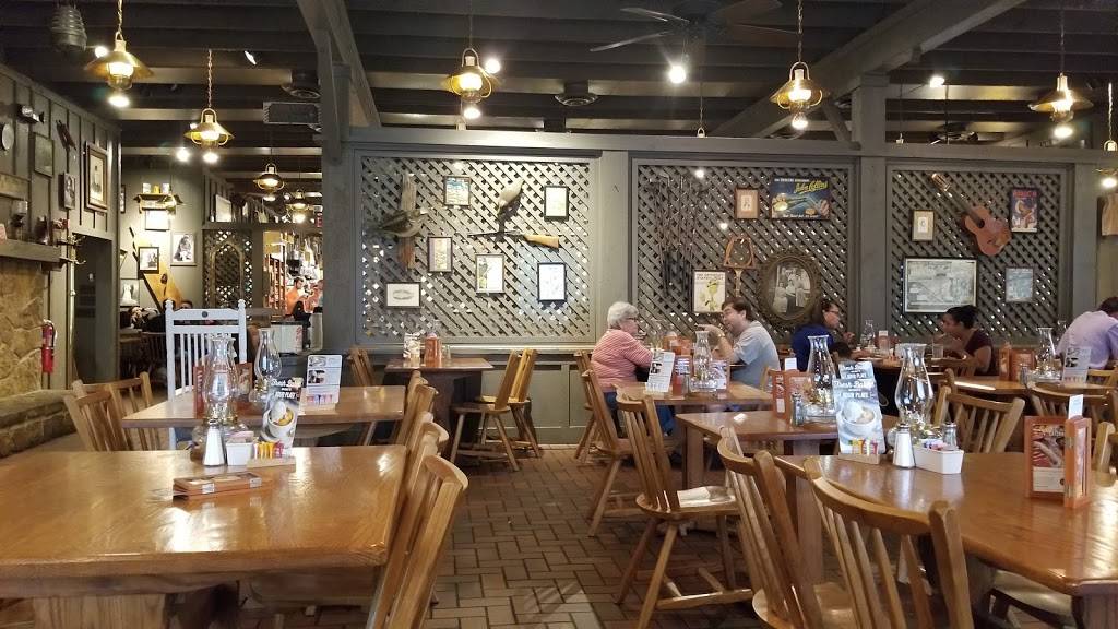 Cracker Barrel Old Country Store | restaurant | 4691 Gemini Pl, Fort Worth, TX 76106, USA | 8176248050 OR +1 817-624-8050