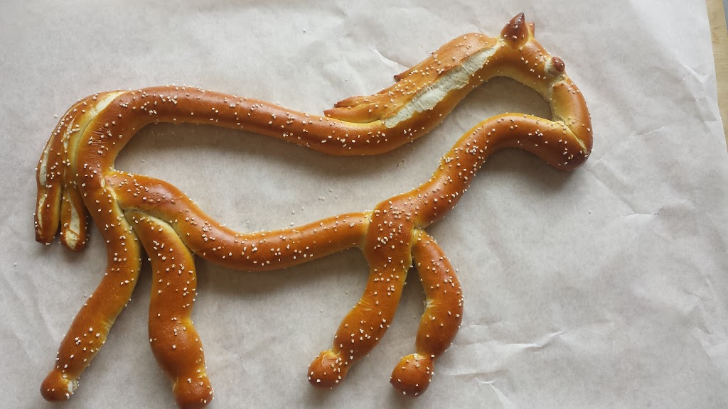 Philly Pretzel Factory | bakery | 960 Amboy Ave, Edison, NJ 08837, USA | 7322254567 OR +1 732-225-4567