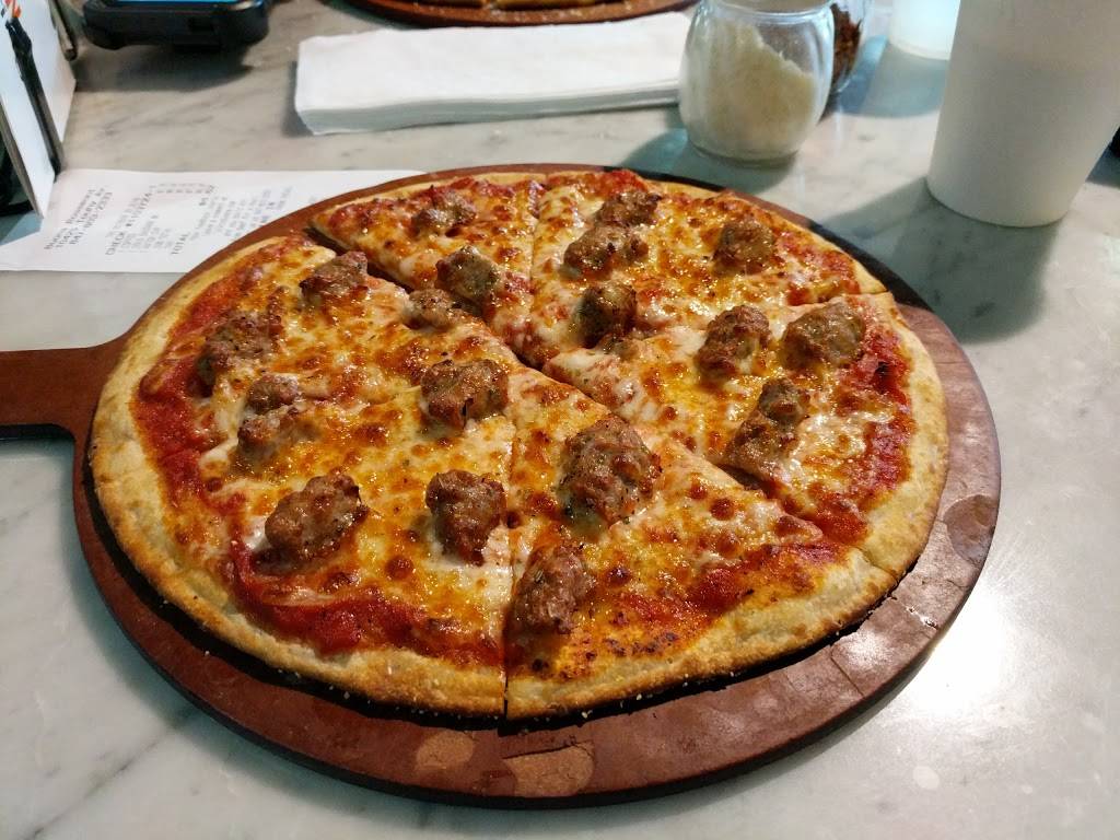 Buona | restaurant | 10425 E Touhy Ave, Rosemont, IL 60018, USA | 8478032333 OR +1 847-803-2333