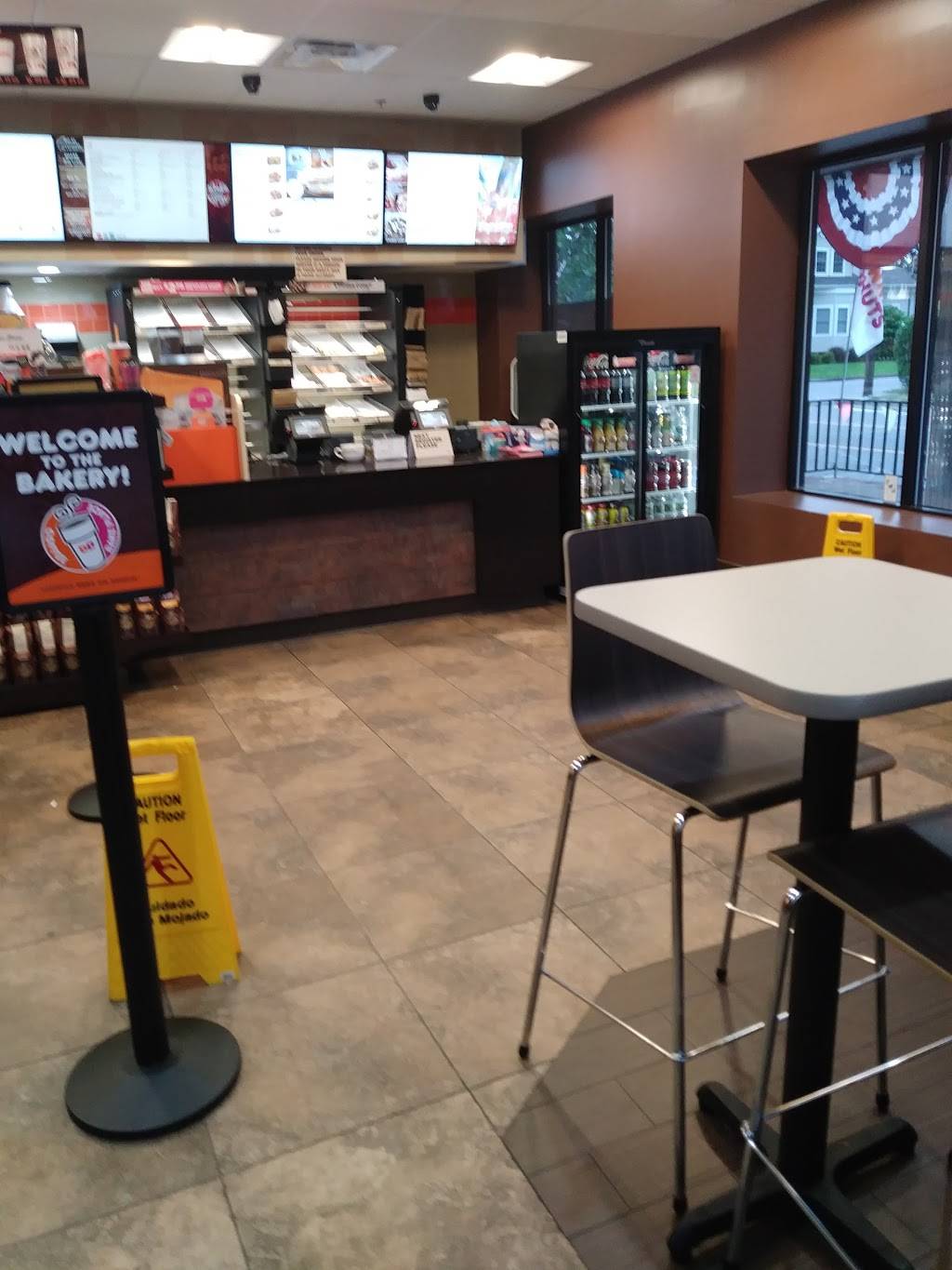 Dunkin | cafe | 208 NY-112, Port Jefferson Station, NY 11776, USA | 6314762111 OR +1 631-476-2111