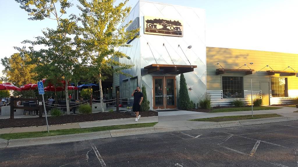 Lone Oak Grill | restaurant | 3010 Eagandale Pl, Eagan, MN 55121, USA | 6517892081 OR +1 651-789-2081