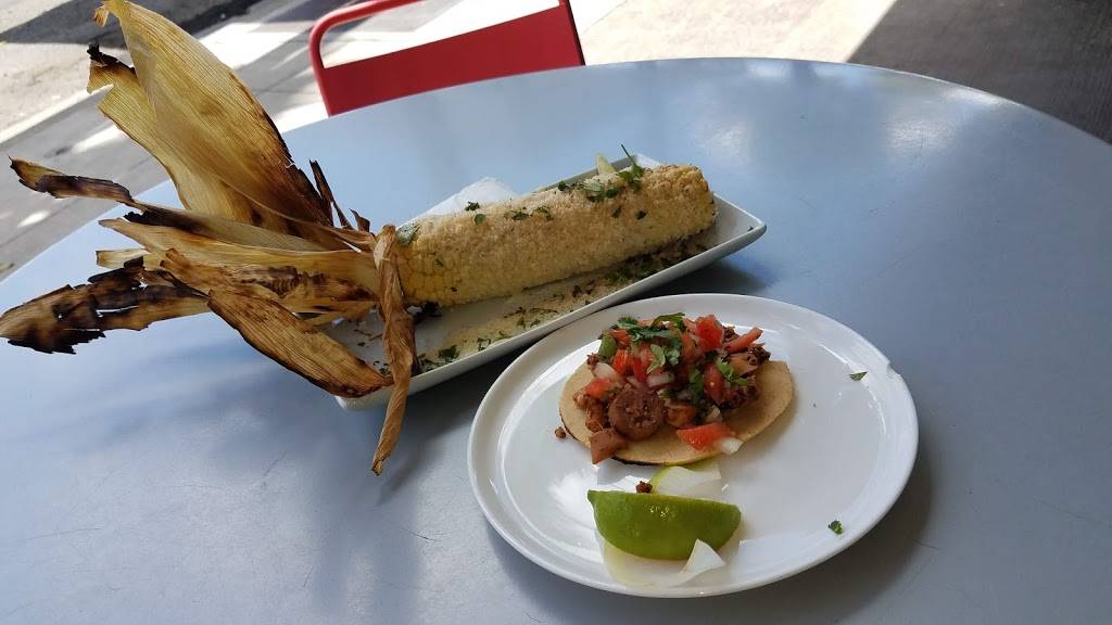 Tacoako | restaurant | 675 Auahi St #129, Honolulu, HI 96813, USA | 8088242547 OR +1 808-824-2547