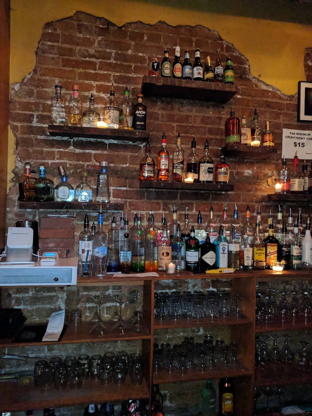 Bossa Bistro & Lounge | restaurant | 2463 18th St NW, Washington, DC 20009, USA | 2026670088 OR +1 202-667-0088