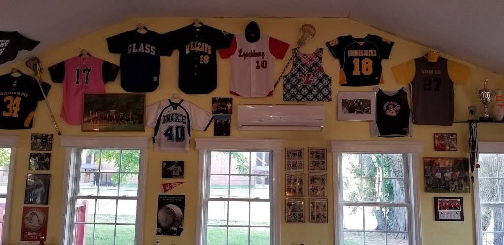 Yellow Submarine | restaurant | 3313 Old Forest Rd, Lynchburg, VA 24501, USA | 4343855357 OR +1 434-385-5357