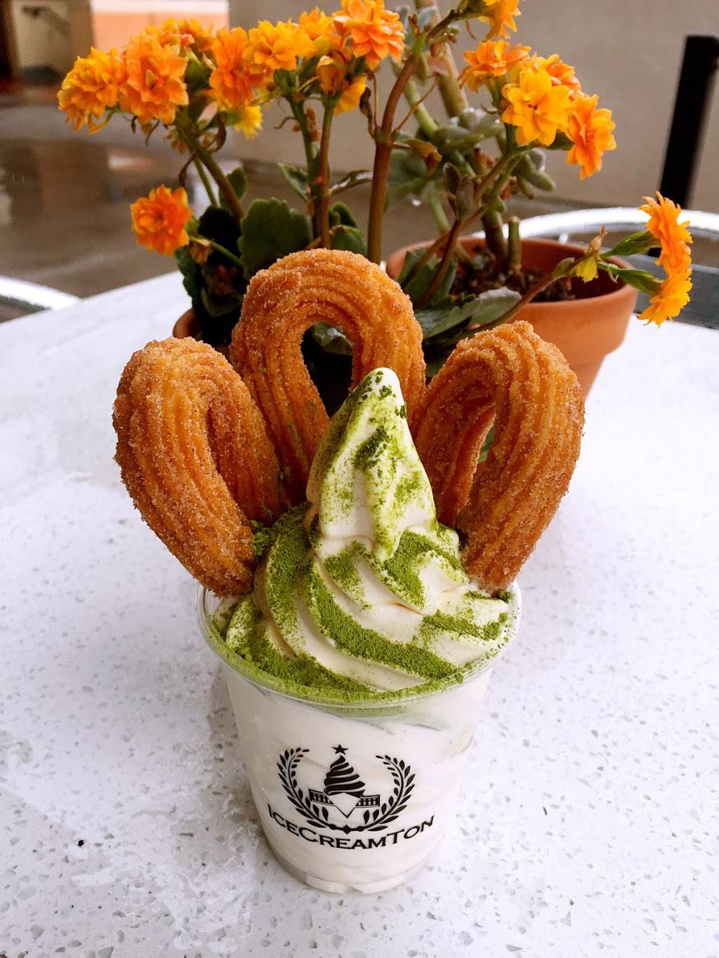 IceCreamTon | restaurant | 300, Pierside Pavilion, Pacific Coast Hwy suite 107b, Huntington Beach, CA 92648, USA | 6573290159 OR +1 657-329-0159