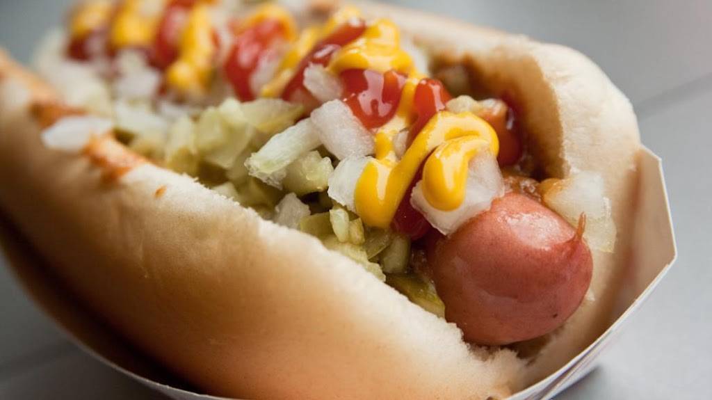 Daisy Doggz Hot Dog Stand & Catering | meal takeaway | 17375 Spring Hill Drive Booth C89, Brooksville, FL 34604, USA | 3528884433 OR +1 352-888-4433