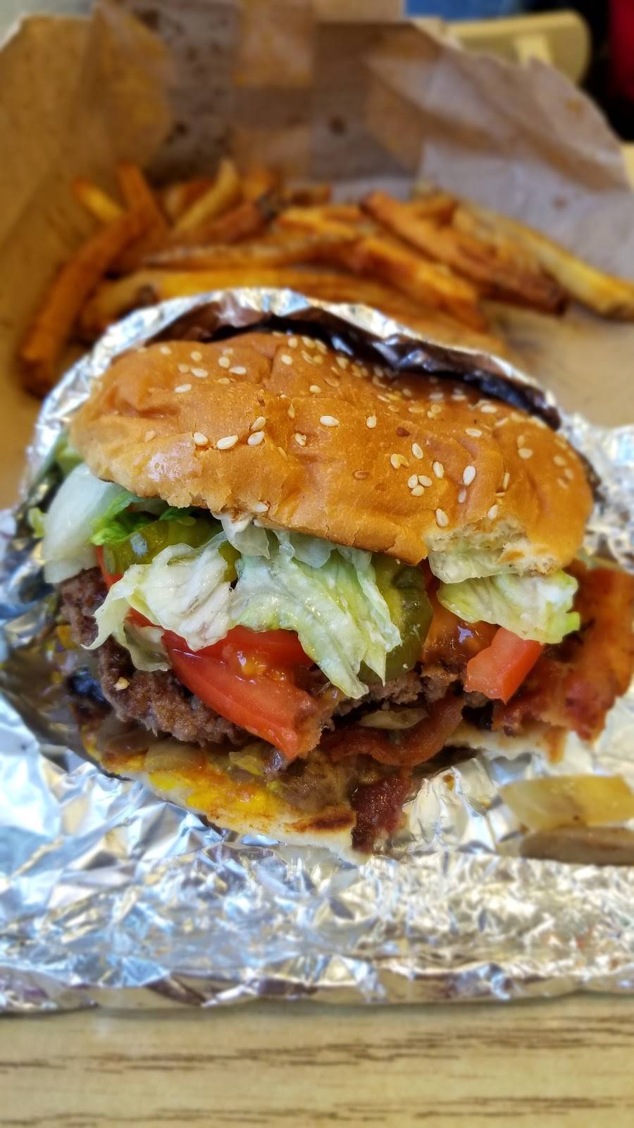 Five Guys | meal takeaway | 2098 W El Camino Real, Mountain View, CA 94040, USA | 6509621882 OR +1 650-962-1882