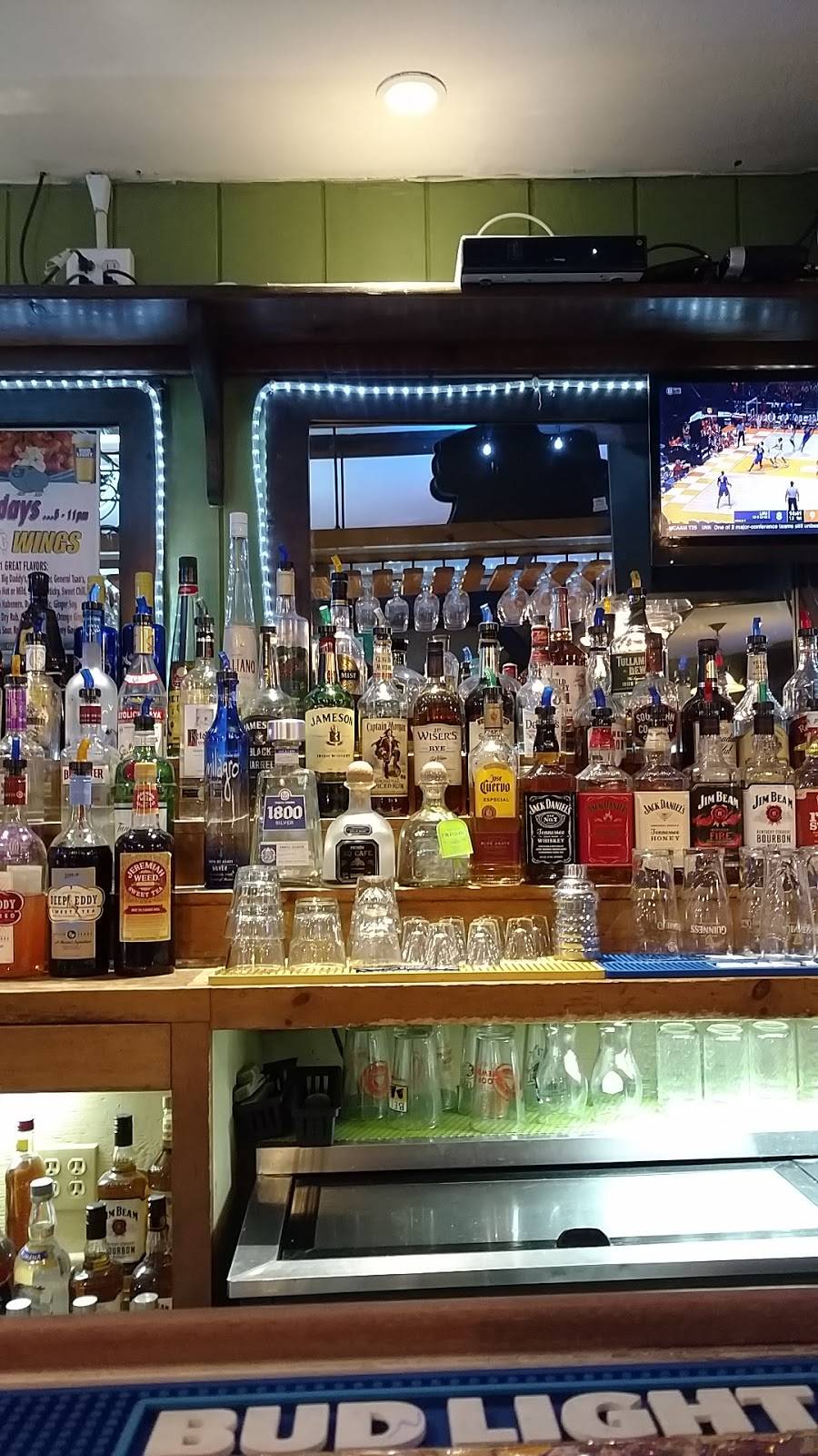 Billy Bobs BBQ | restaurant | 35 Fairmont Ave, Poughkeepsie, NY 12603, USA | 8454717870 OR +1 845-471-7870