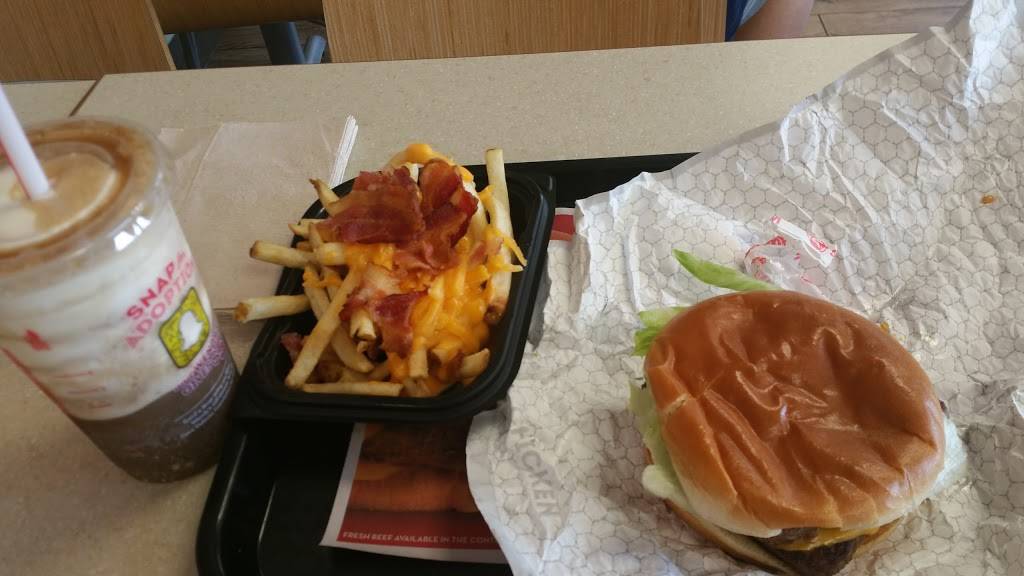 Wendys | restaurant | 12820 S Orange Blossom Trail S, Orlando, FL 32837, USA | 4078264729 OR +1 407-826-4729
