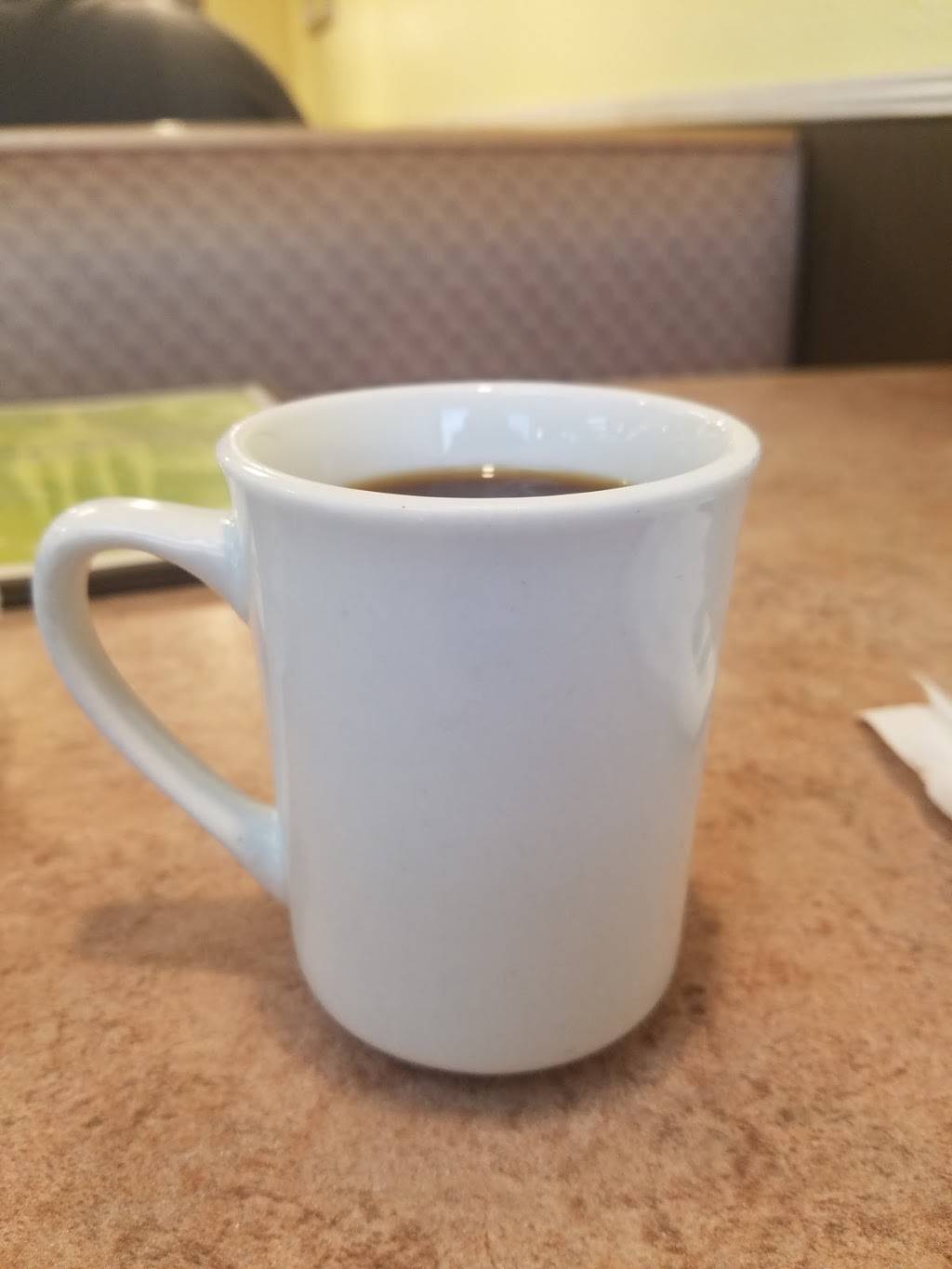 Busy Bee Snak Shop | restaurant | 7345 49th St N, Pinellas Park, FL 33781, USA | 7275461093 OR +1 727-546-1093