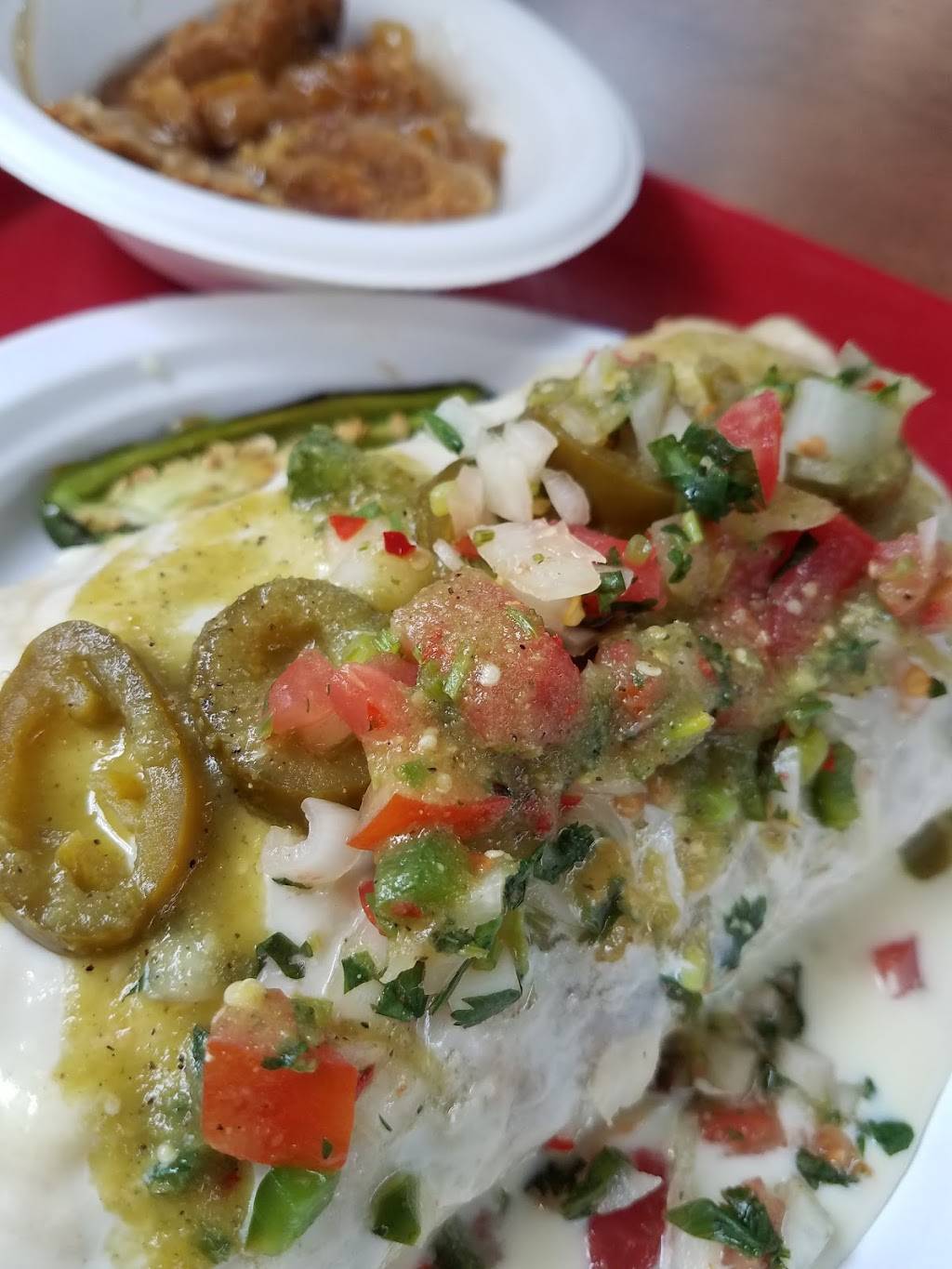 El Burrito Mexicano | restaurant | 900 Rosa L Parks Blvd # 111, Nashville, TN 37208, USA | 6152550136 OR +1 615-255-0136