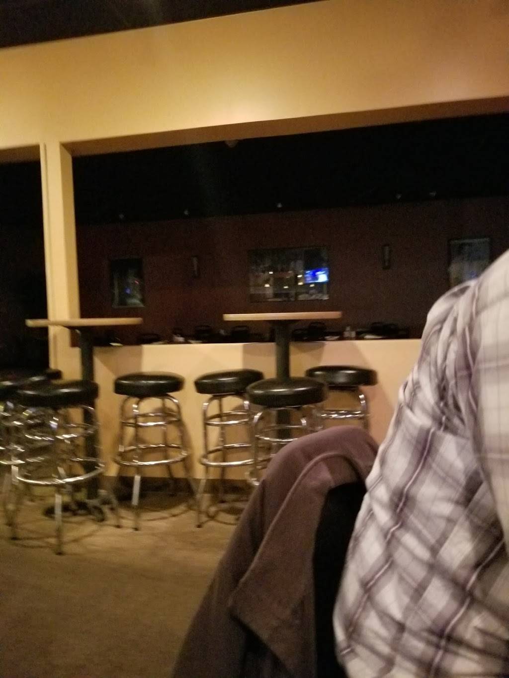 Dinos | restaurant | 1500 Osolo Rd # 2, Elkhart, IN 46514, USA | 5742641300 OR +1 574-264-1300