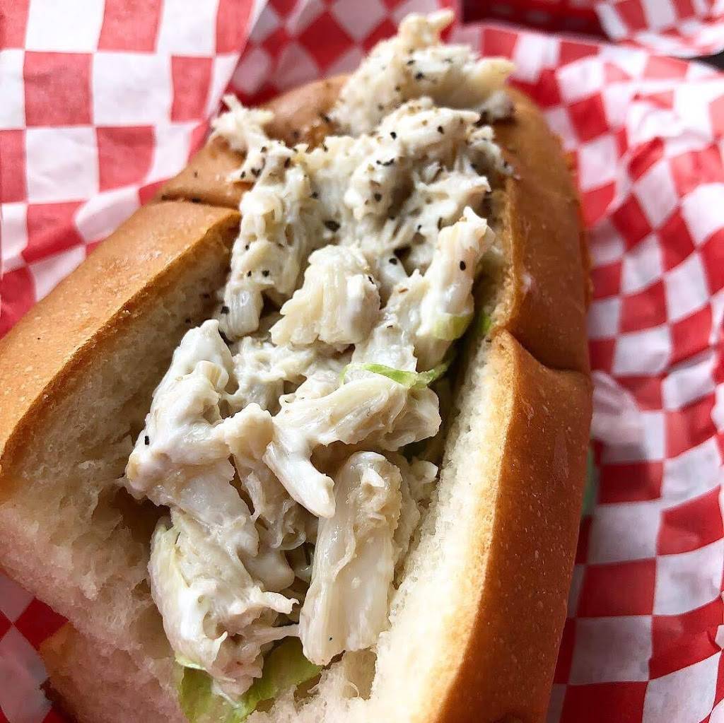 Maine-ly Sandwiches | restaurant | 7620 Katy Fwy #225, Houston, TX 77024, USA | 7136770771 OR +1 713-677-0771