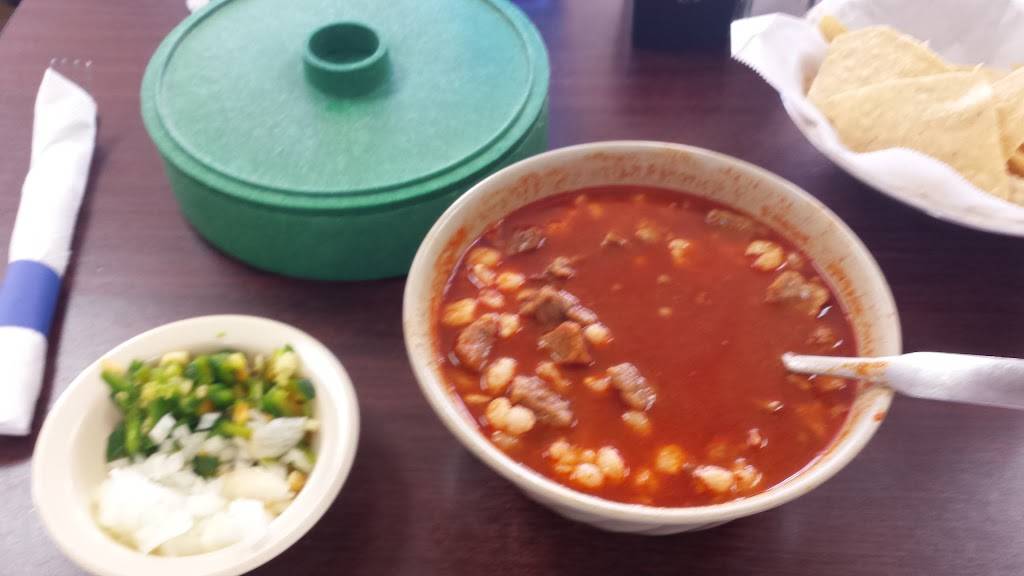 El Pueblito | restaurant | 901 W Spring Creek Pkwy, Plano, TX 75023, USA | 9725276289 OR +1 972-527-6289