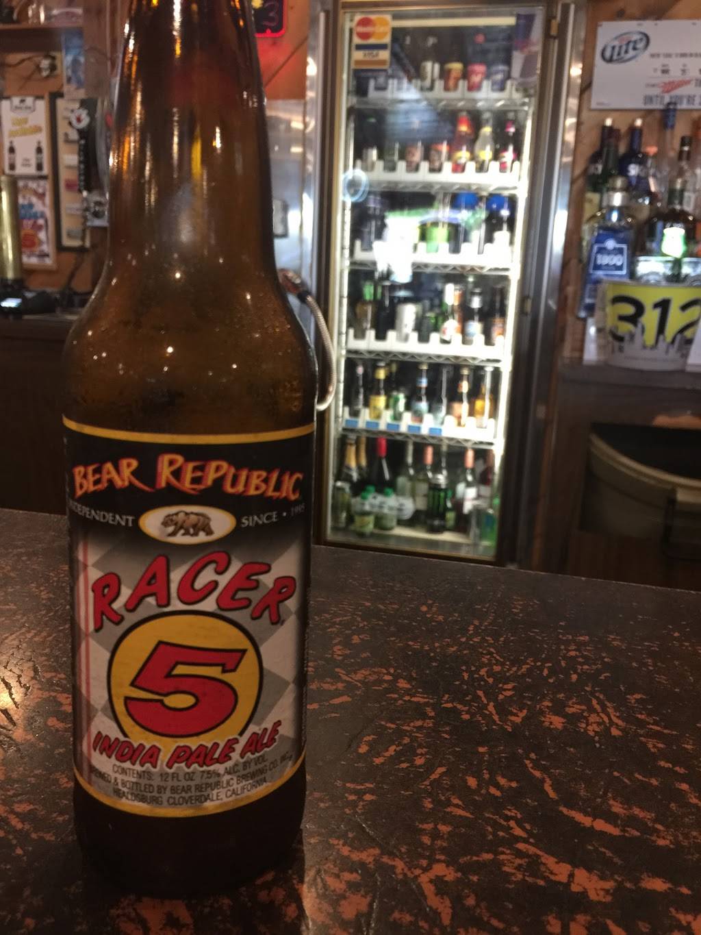 Black Bear Inn | restaurant | 320 W Cottage Grove Rd, Cottage Grove, WI 53527, USA | 6088395222 OR +1 608-839-5222