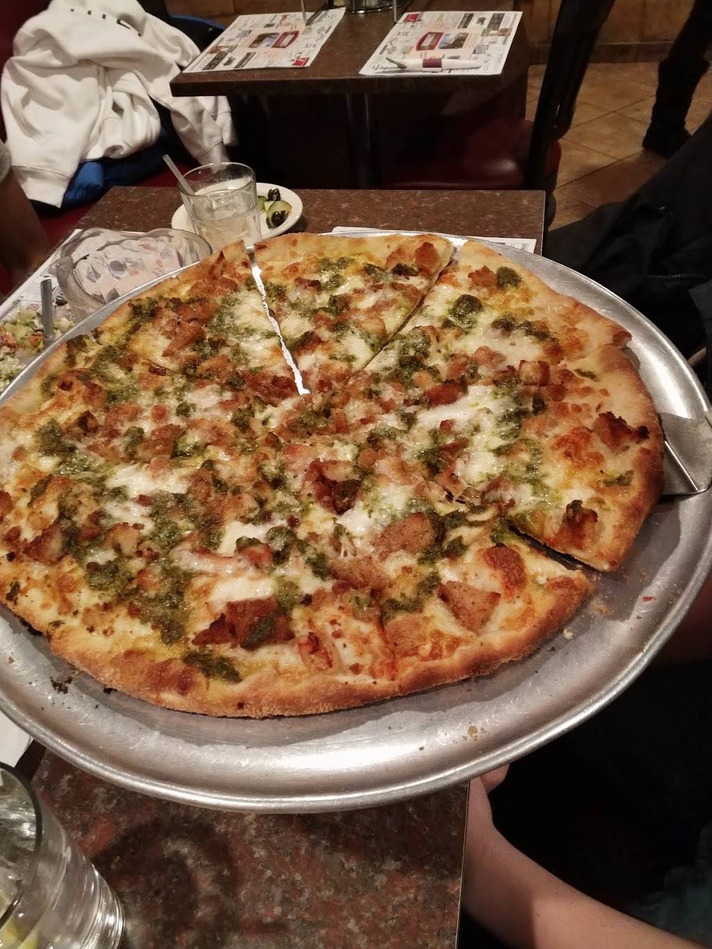 Pasquales | restaurant | 248 Main St, New Paltz, NY 12561, USA | 8452550400 OR +1 845-255-0400