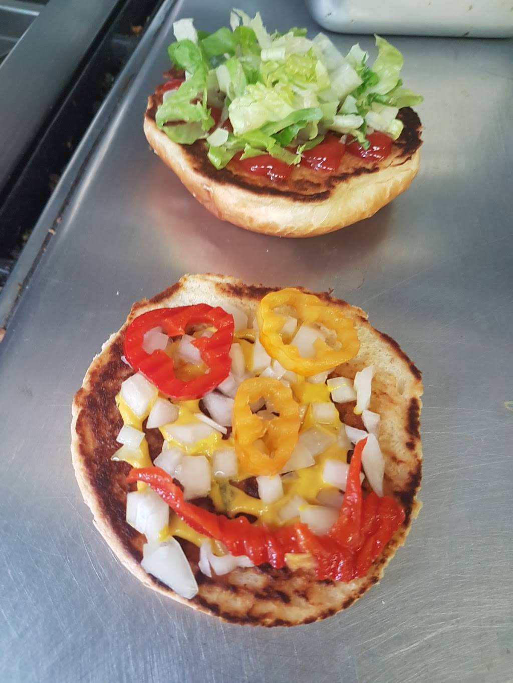 Rey–Rays | restaurant | 145 Rose Glen Rd S, Port Hope, ON L1A 3V6, Canada | 2896916669 OR +1 289-691-6669