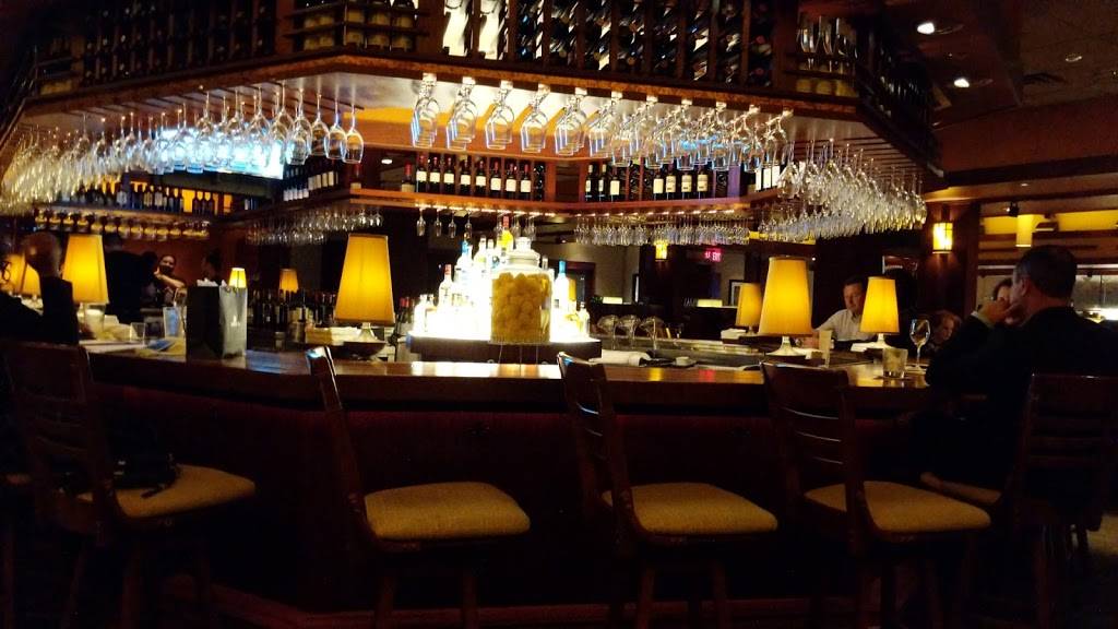 Seasons 52 | restaurant | 4410 Westheimer Rd, Houston, TX 77027, USA | 7136215452 OR +1 713-621-5452