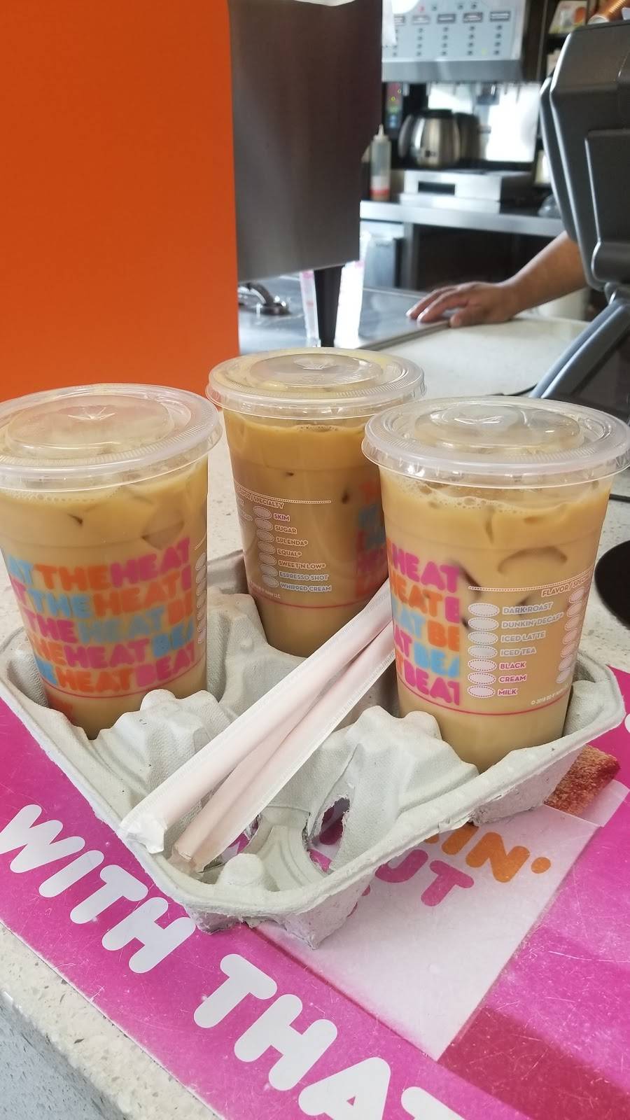 Dunkin Donuts | cafe | 7059 S Ashland Ave Gas Station, Chicago, IL 60636, USA | 7738464543 OR +1 773-846-4543