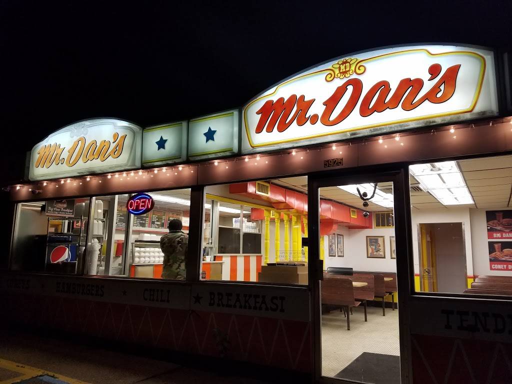 Big Dans | restaurant | 5925 Massachusetts Ave, Indianapolis, IN 46218, USA | 3175472254 OR +1 317-547-2254