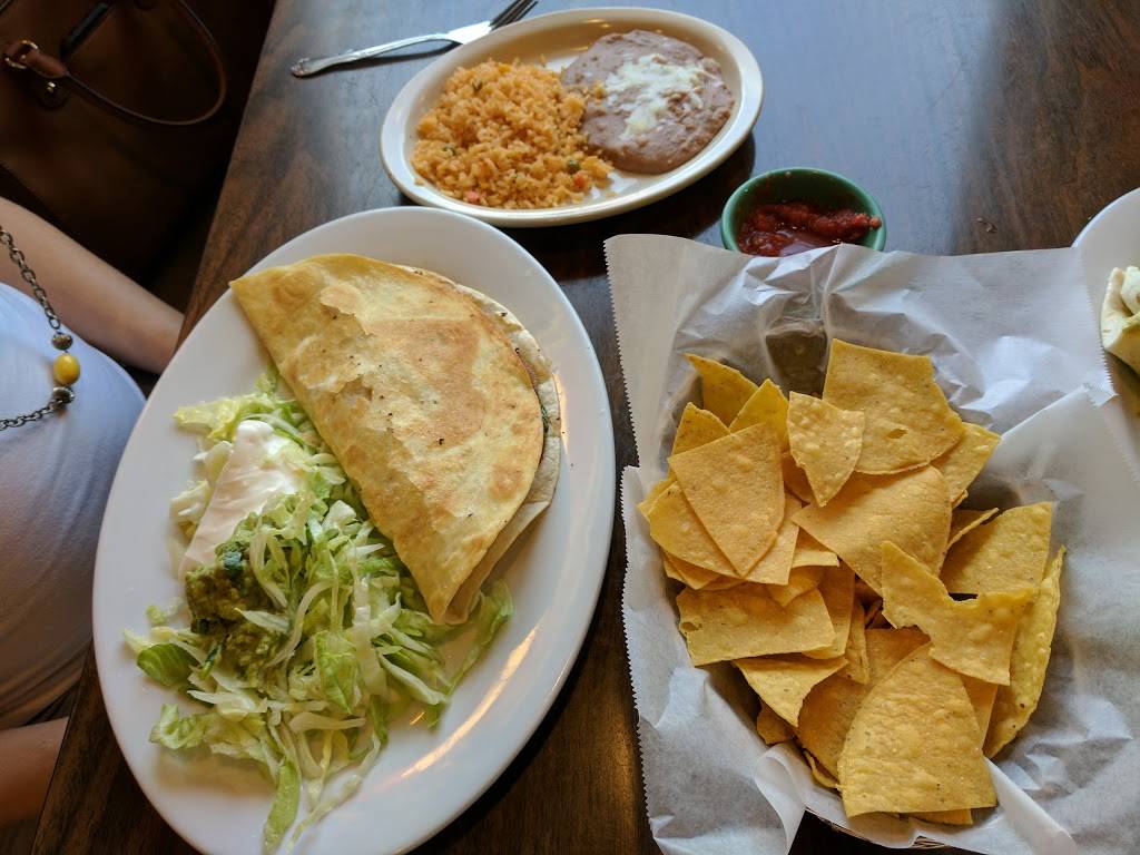 Viva Villa Mexican Grill | restaurant | 3717 E North St, Greenville, SC 29615, USA | 8646094477 OR +1 864-609-4477