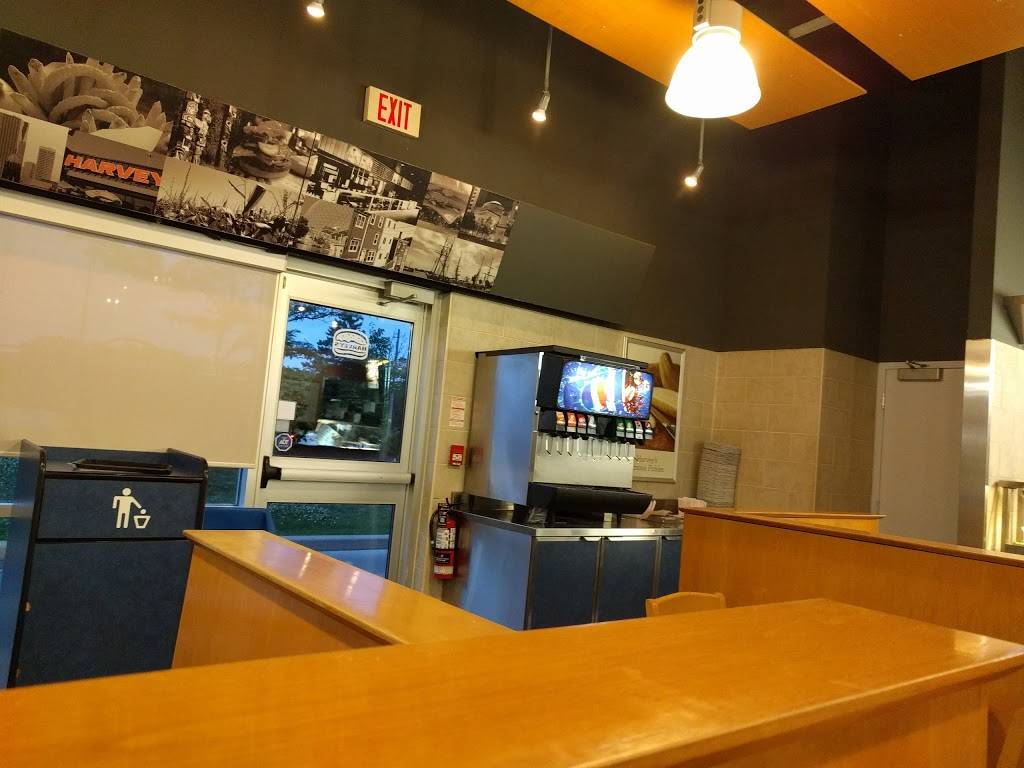 Harveys | restaurant | 10900 Hurontario St Unit B19, Brampton, ON L7A 3R9, Canada | 9054957156 OR +1 905-495-7156