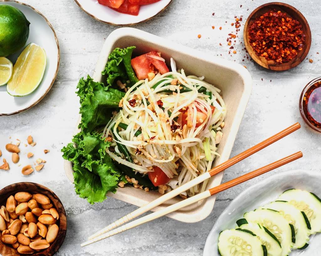 crushcraft Thai Eats | restaurant | 2800 Routh St #150, Dallas, TX 75201, USA | 9726777038 OR +1 972-677-7038