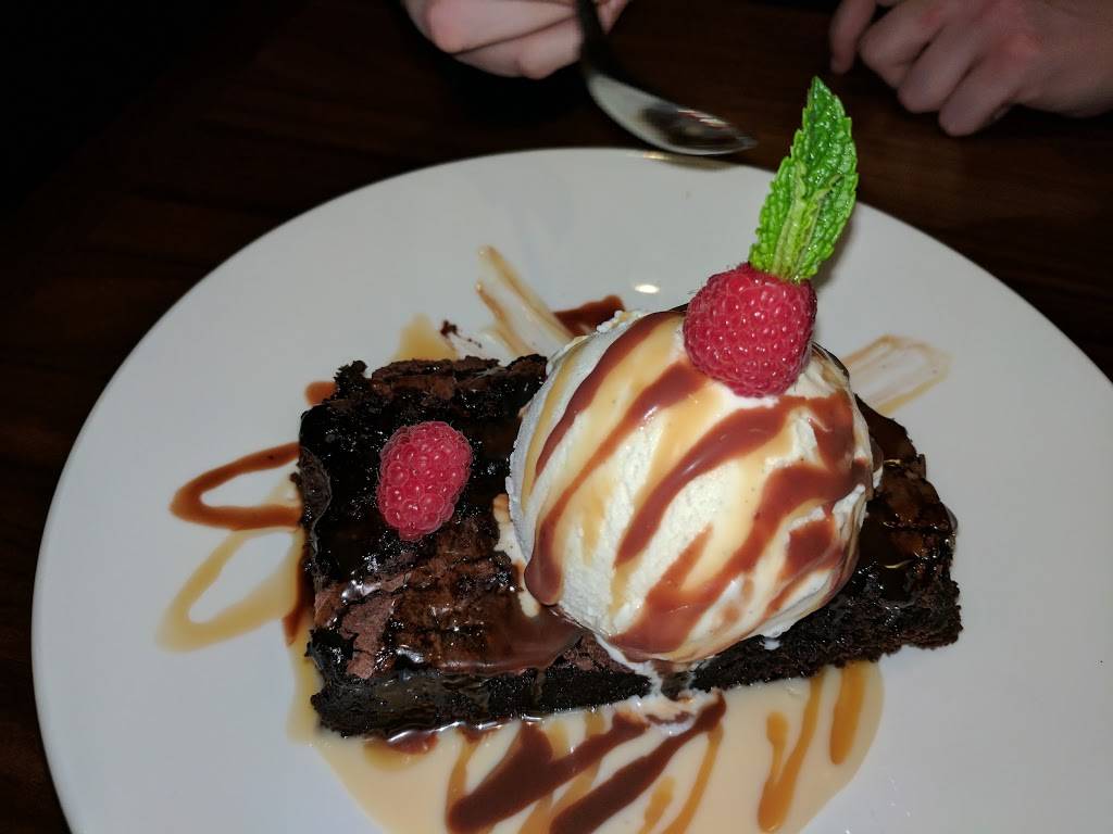 Kona Grill - Cincinnati | restaurant | 7524 Gibson St, Liberty Township, OH 45069, USA | 5133225860 OR +1 513-322-5860