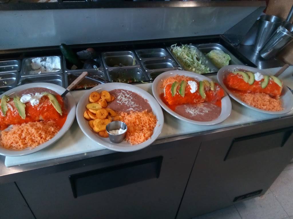 Los Pepitos Locos | restaurant | 2727 N Lombard St, Portland, OR 97217, USA | 5032832851 OR +1 503-283-2851