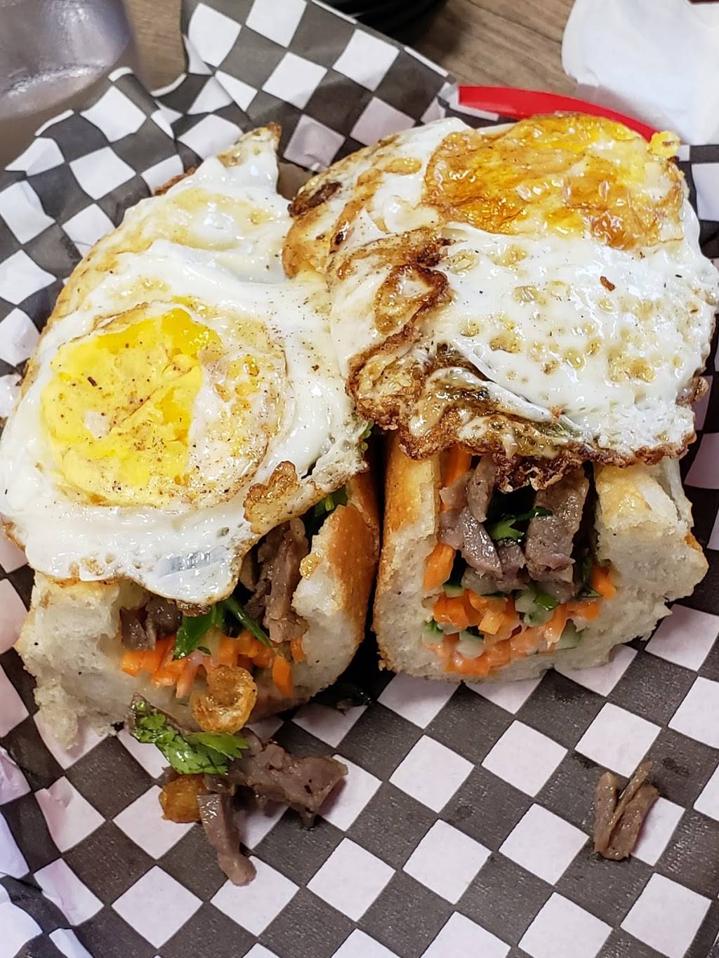 TARA Vietnamese Grill | restaurant | 4-87 Green Ln, Thornhill, ON L3T 7P7, Canada | 9055970506 OR +1 905-597-0506