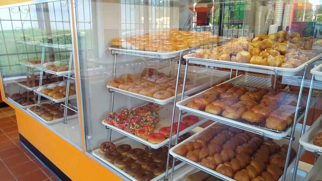 Rays Donuts #4 | restaurant | 2106 Candler Rd, Decatur, GA 30032, USA | 6785150173 OR +1 678-515-0173