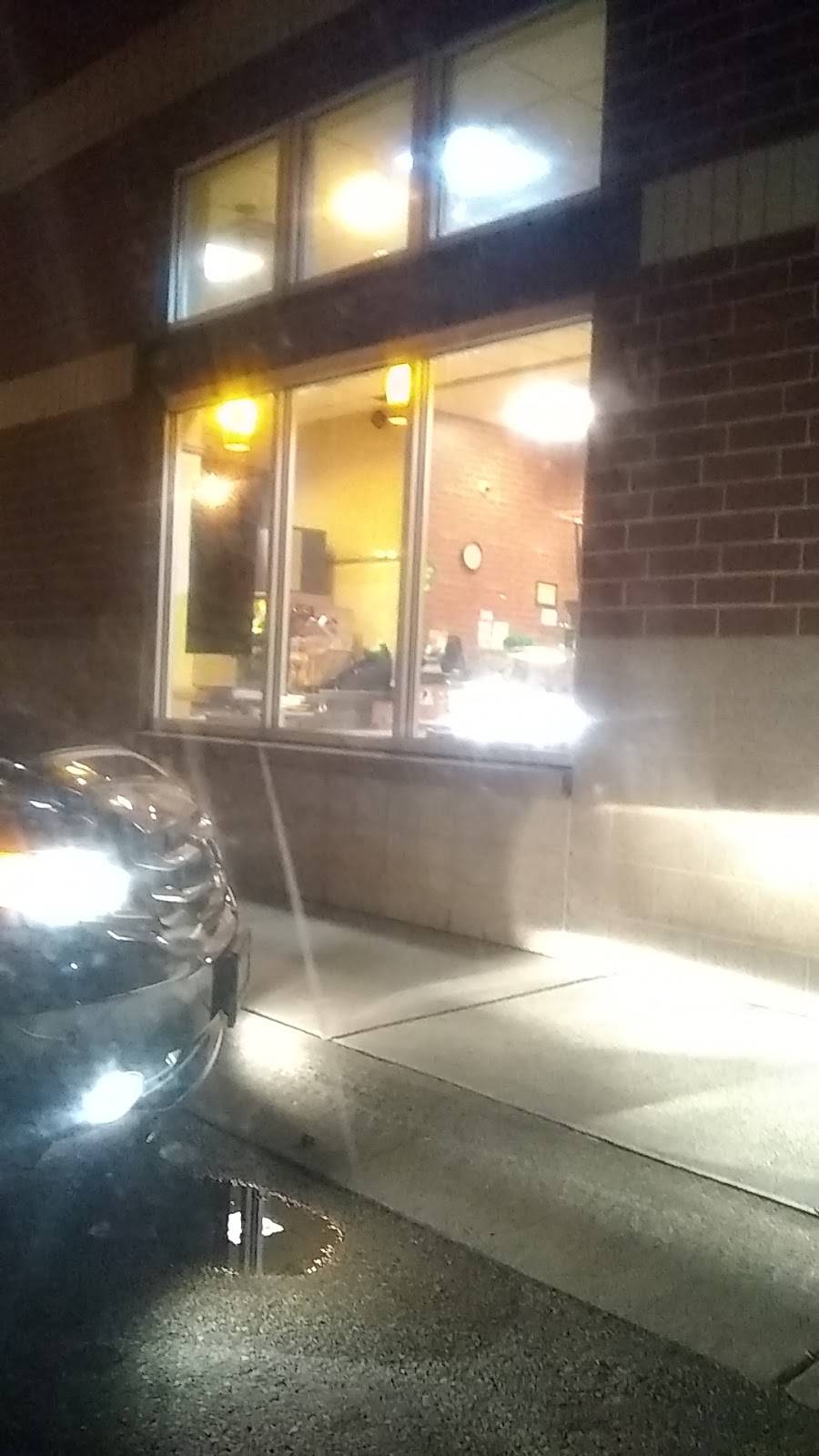 Subway | restaurant | 700 S Park St, Madison, WI 53715, USA | 6082511802 OR +1 608-251-1802