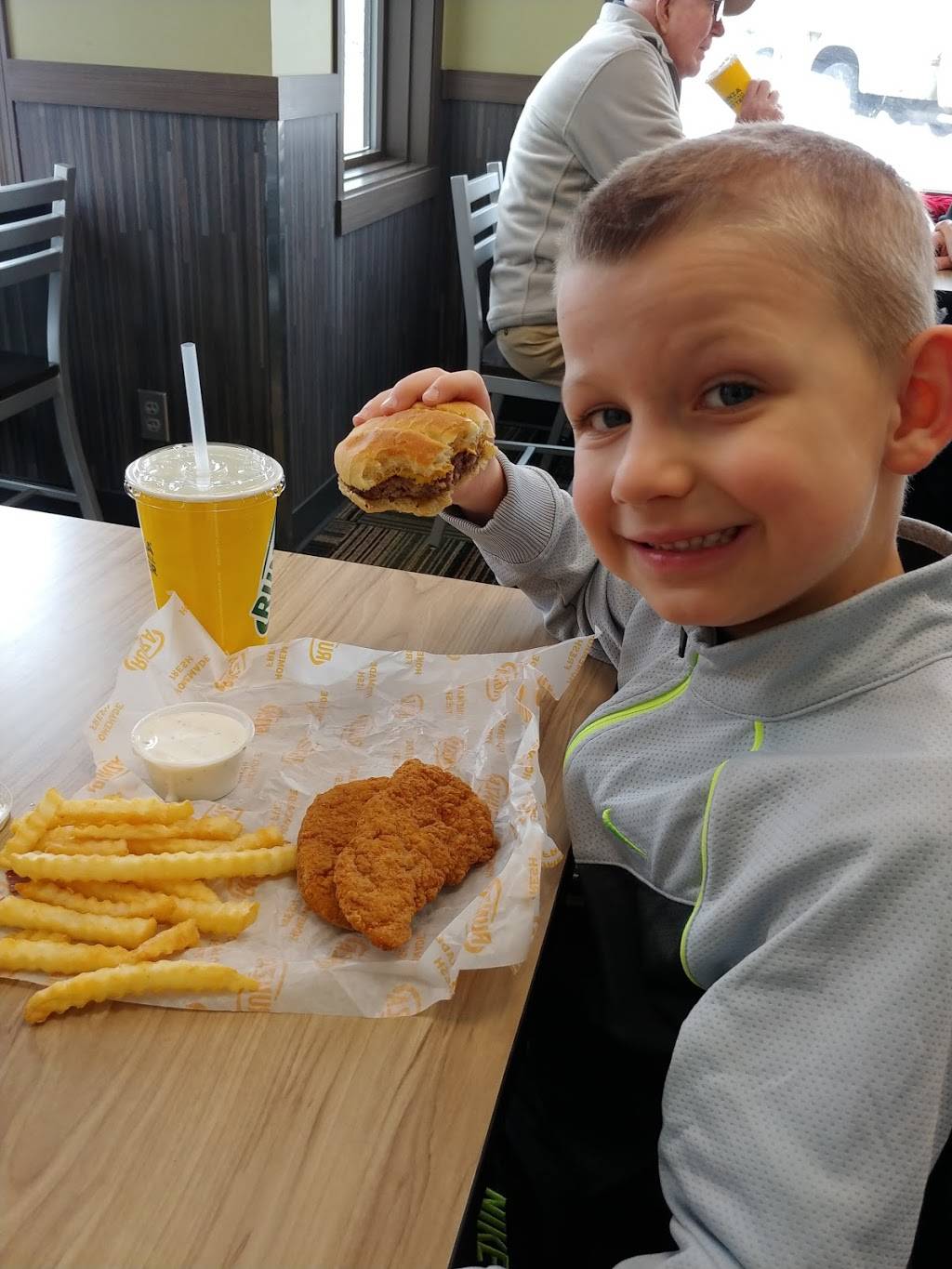 Runza Restaurant | restaurant | 7001 Van Dorn St, Lincoln, NE 68506, USA | 4024888043 OR +1 402-488-8043