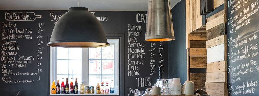 Mange ta main - Garde lautre pour demain Café-Traiteur-Boutique | cafe | 3807 Rue Villeneuve, Lac-Mégantic, QC G6B 2B3, Canada | 8195825136 OR +1 819-582-5136