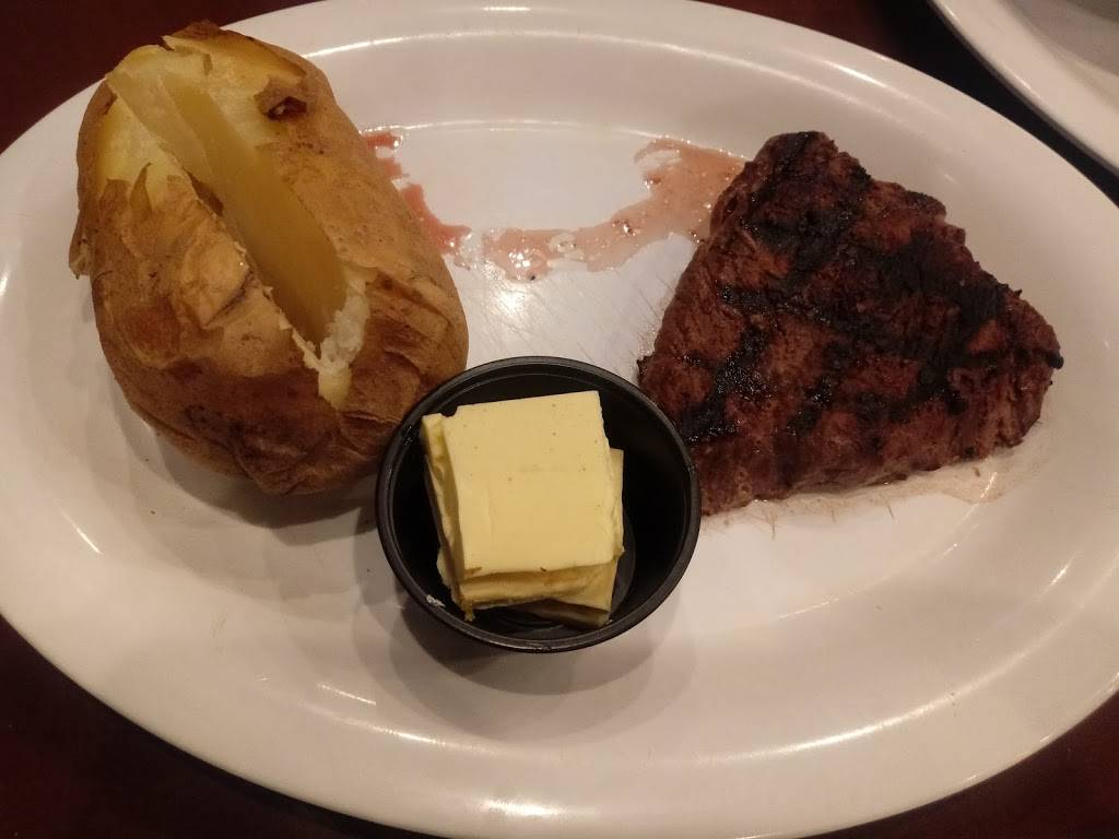 Beef O Bradys | restaurant | 6551 Orange Blossom Trail, Mt Dora, FL 32757, USA | 3527353810 OR +1 352-735-3810