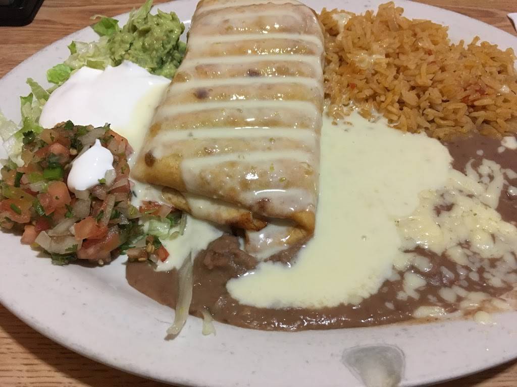 Pepes Mexican Restaurant | restaurant | 1110 S Main St, Mt Pleasant, TN 38474, USA | 9313255512 OR +1 931-325-5512