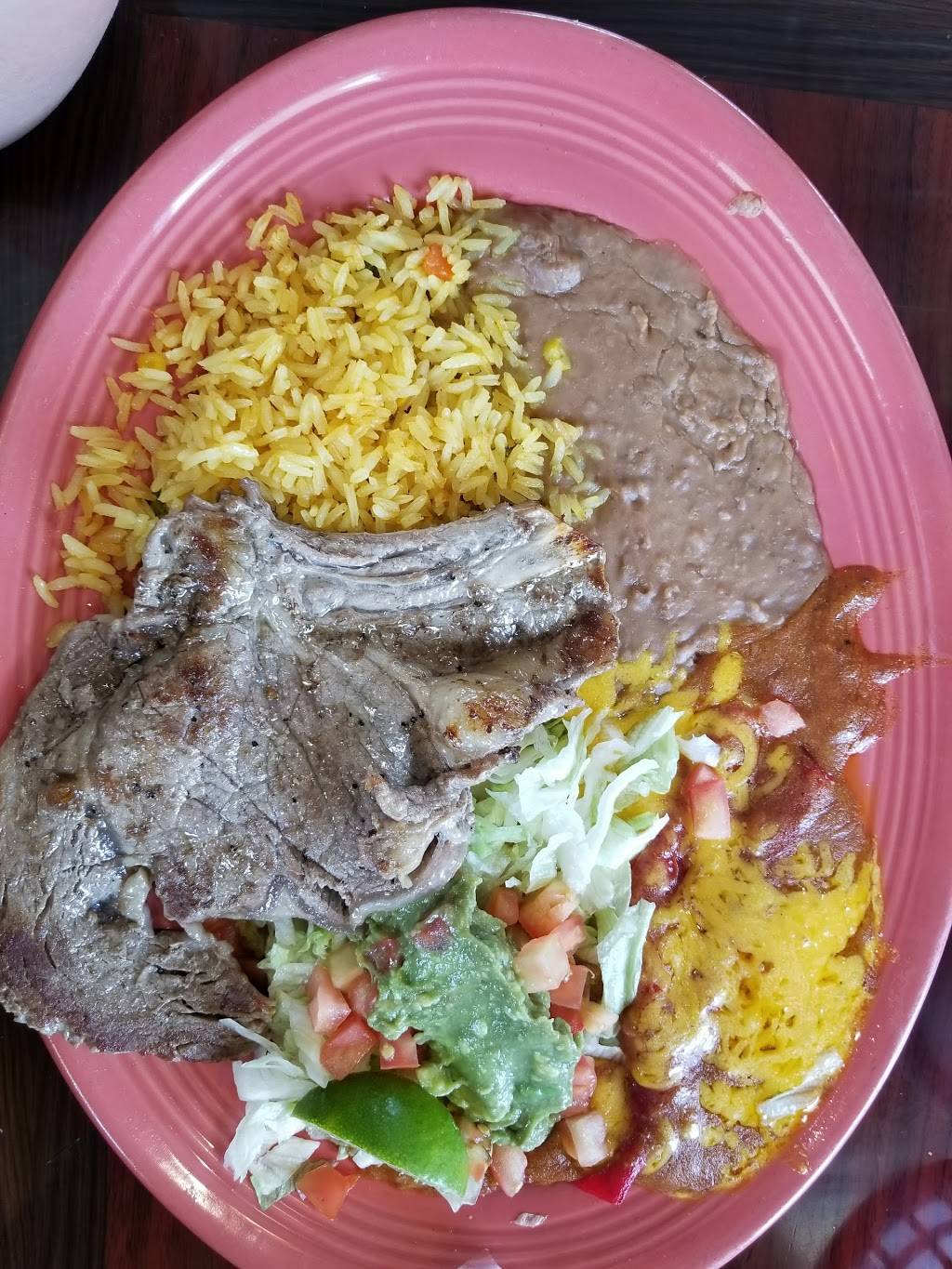 Taqueria Guadalajara | restaurant | 1616 SW Military Dr, San Antonio, TX 78221, USA | 2102679216 OR +1 210-267-9216